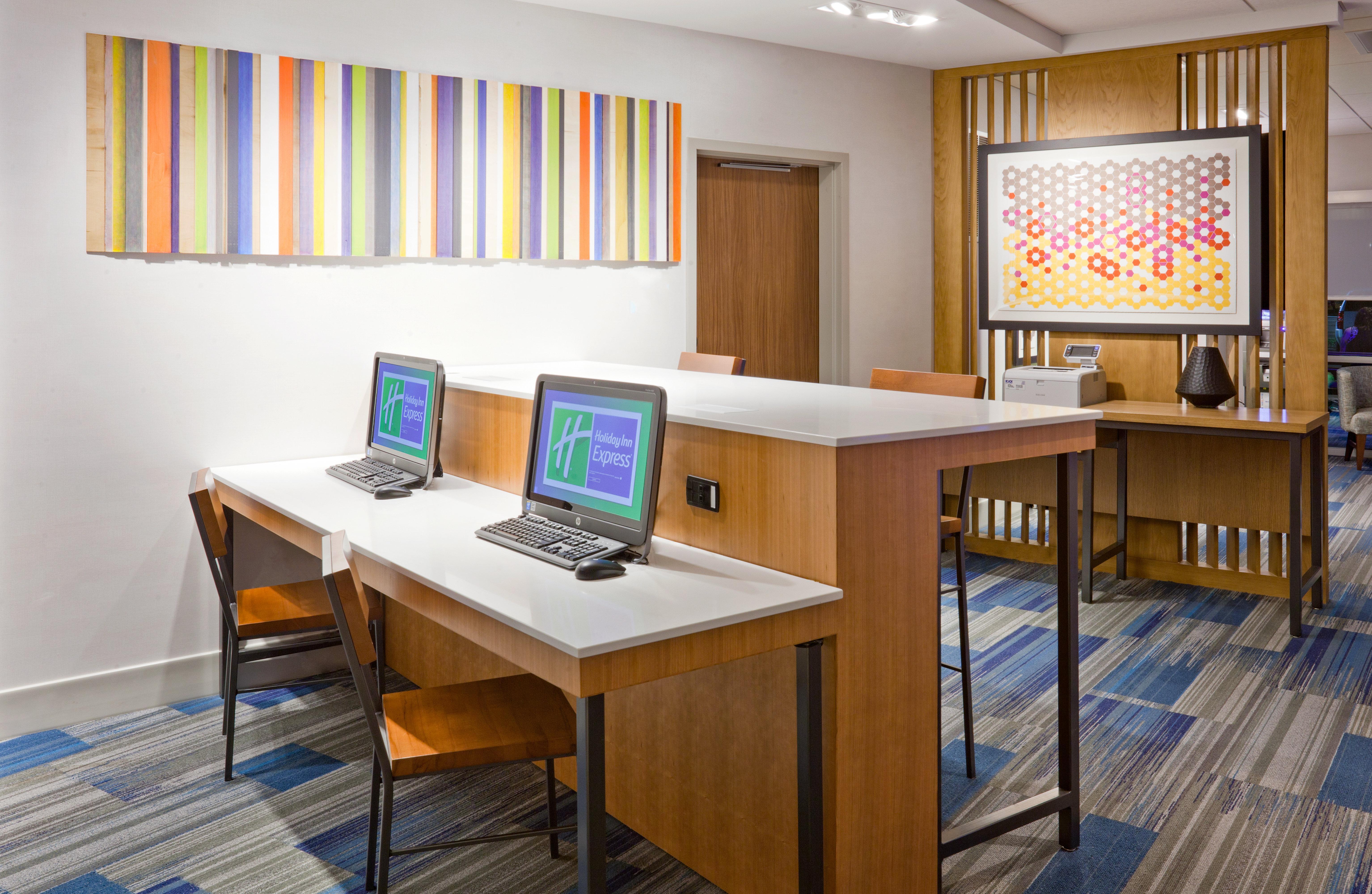 Holiday Inn Express And Suites Des Moines Downtown By Ihg Екстер'єр фото