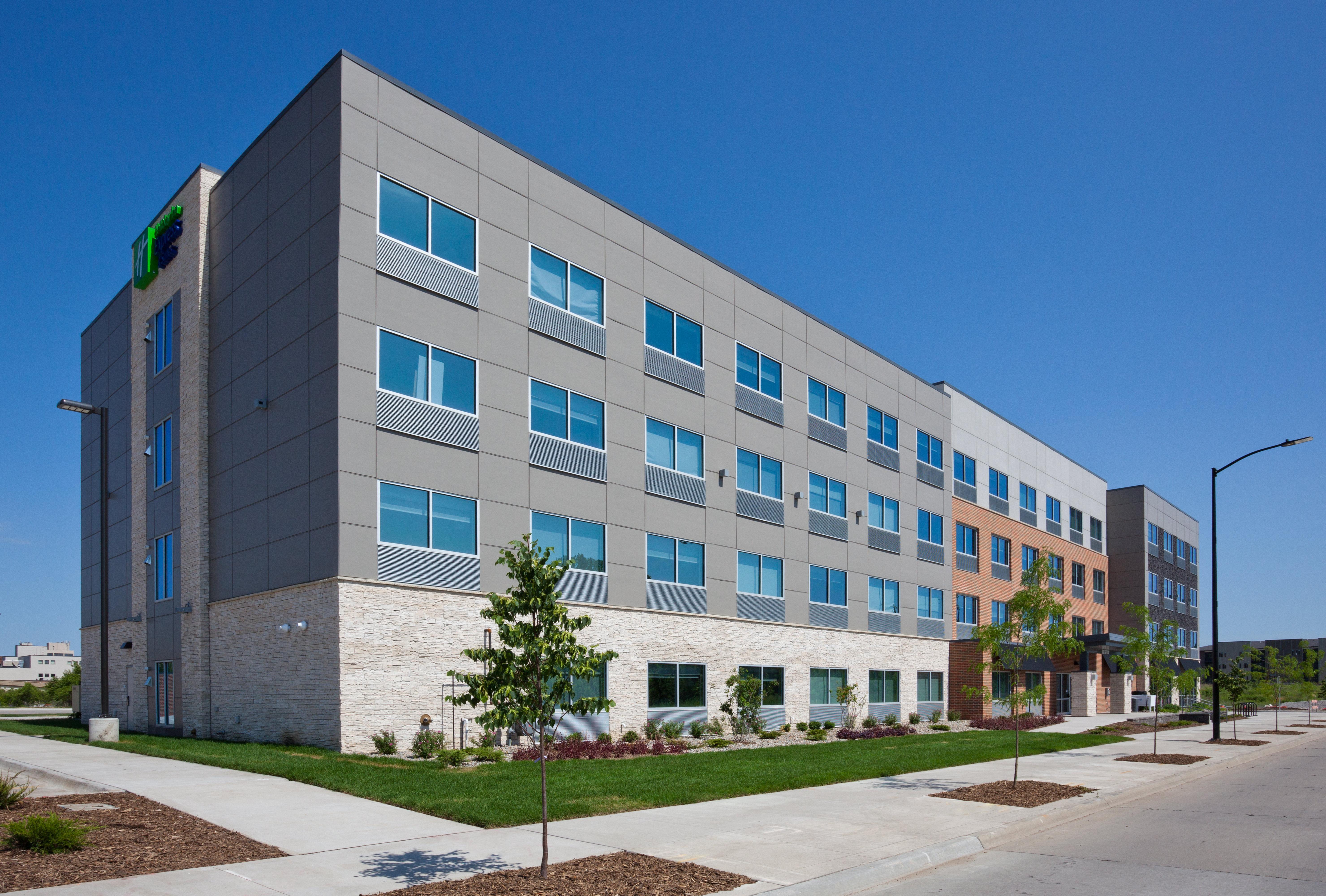 Holiday Inn Express And Suites Des Moines Downtown By Ihg Екстер'єр фото